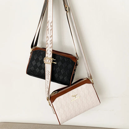 Designer Checkered Messenger Bag – Luxury Women's Crossbody ART : 14