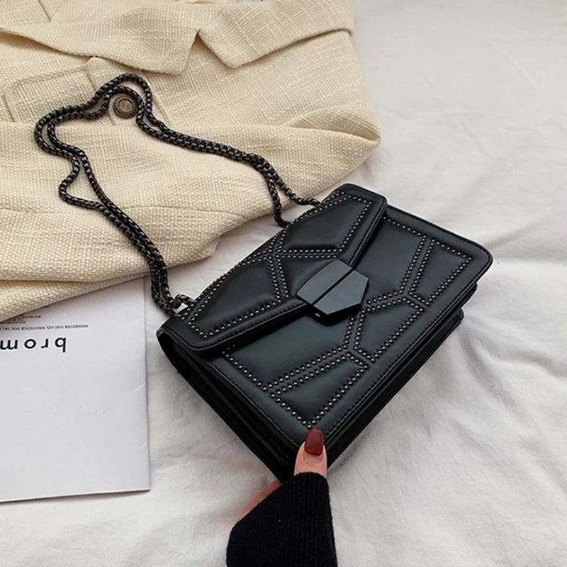 Yogodlns Vintage Rivet PU Leather Flap Crossbody Bag with Chain ART : 17