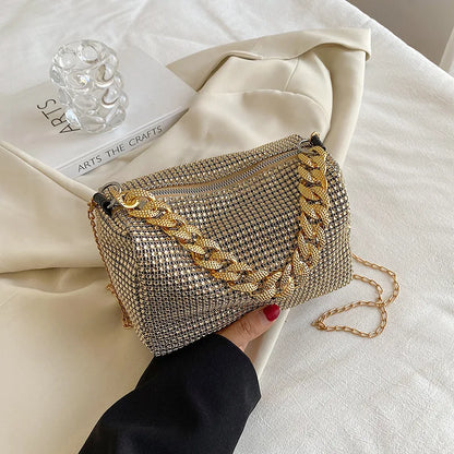 Starburst Bucket Bag – Dazzling Rhinestone Crossbody ART : 32